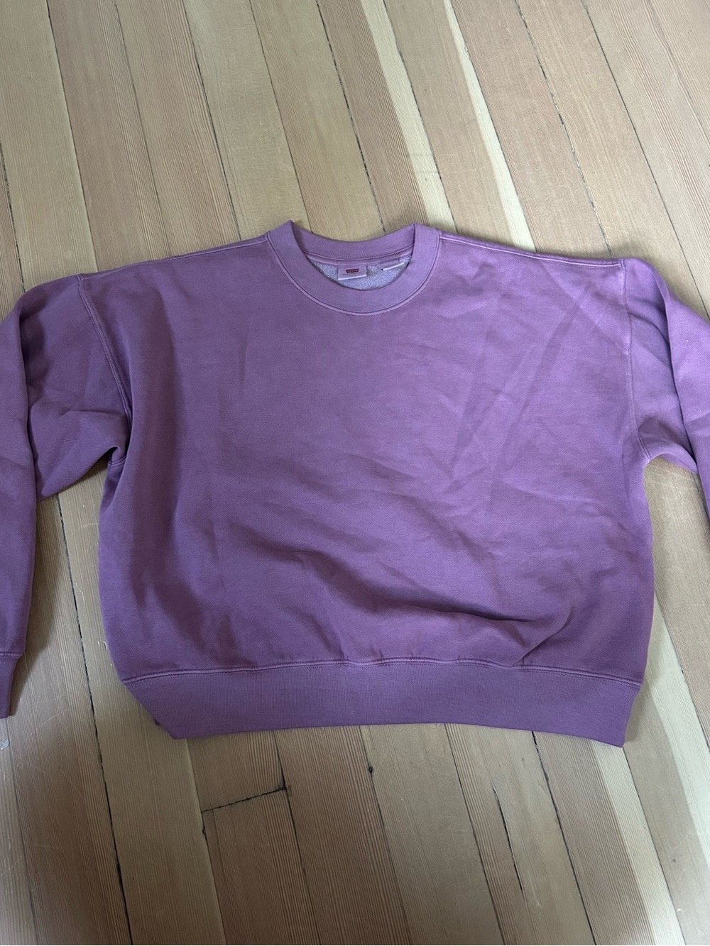 Levi's Dusty Lavender Crewneck Sweatshirt